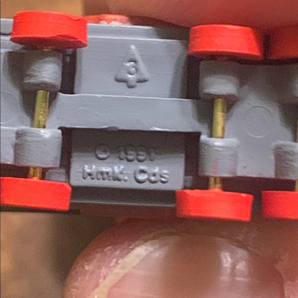 Vintage Hallmark Keepsake Mini Passenger Car Ornament - Picture 9 of 9